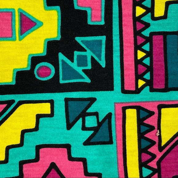 Lularoe size Xl black shirt, 3/4 sleeves with bright colorful Aztec designs EUC - Picture 4 of 9